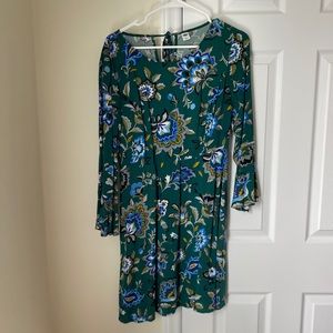Bell sleeve floral dress